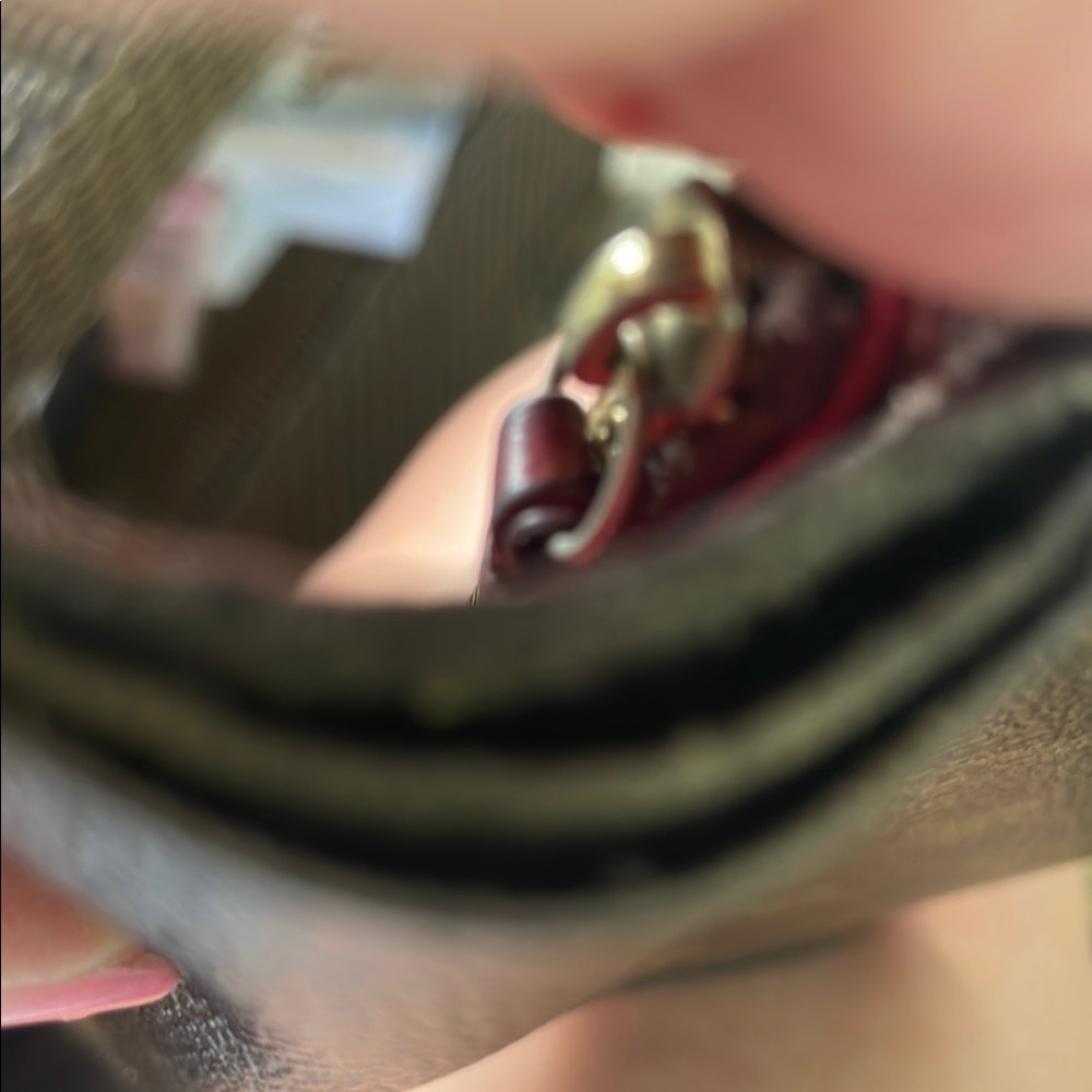 Louis Vuitton Brown Monogram with red interior Sarah wallet - Picture 8 of 10